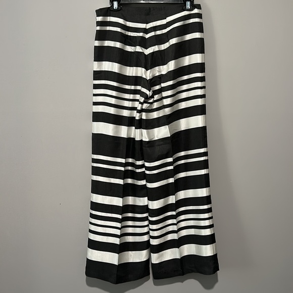 Trina Turk Netti Parasol Striped Black & White Trouser Pants Sz 4 - Picture 3 of 6